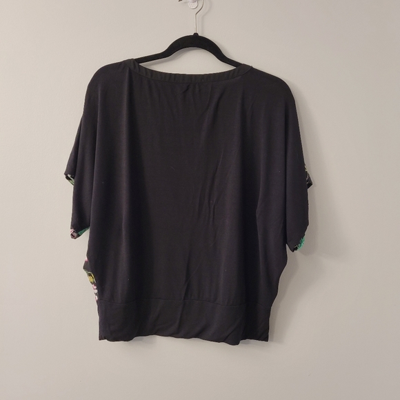 Ladies Dolman Sleeve Faux Wrap Floral Design Top Sz M Vintage Y2K - Picture 6 of 6